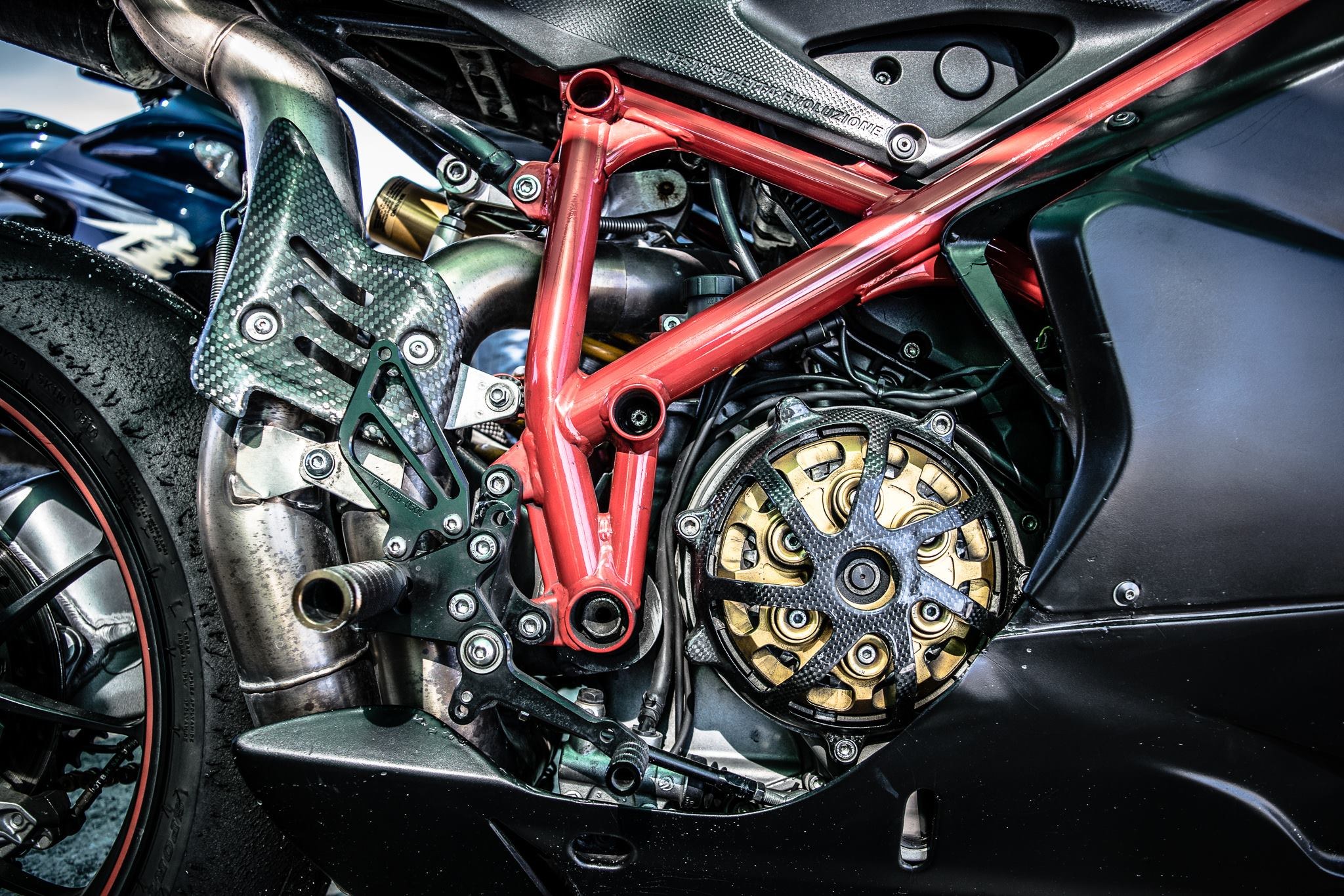 Πλαίσιο και μηχανικά μέρη Ducati